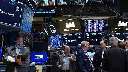 Piyasalarda gözler Fed faiz kararı ve Powell'ın açıklamalarına çevrildi