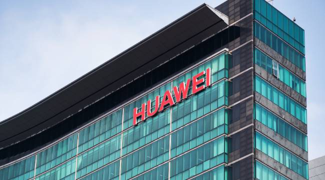 Huawei, 2023'te kârını ikiye katladı