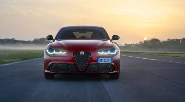 Alfa Romeo, ağustos 2024 kampanyasını duyurdu 