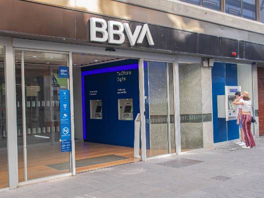 BBVA'nın 12 milyar euroluk satın alma teklifi tartışmalara yol açtı: 'Düşmanca hisse alımı'