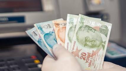 Memur emeklilerinin fark ödemeleri başladı