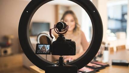 Bakanlık radarına takılan 11 influencer'a 6.3 milyon lira para cezası 