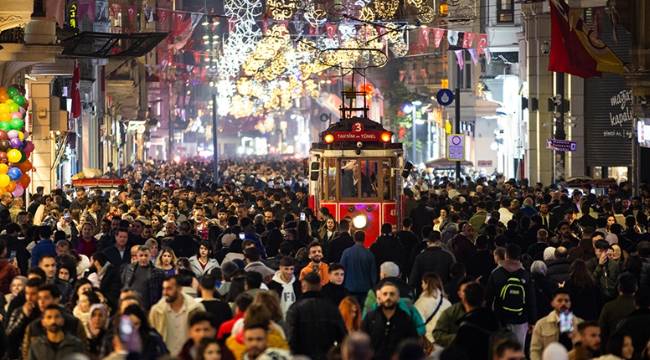 Megakent İstanbul nüfusuyla 131 ülkeyi geride bıraktı