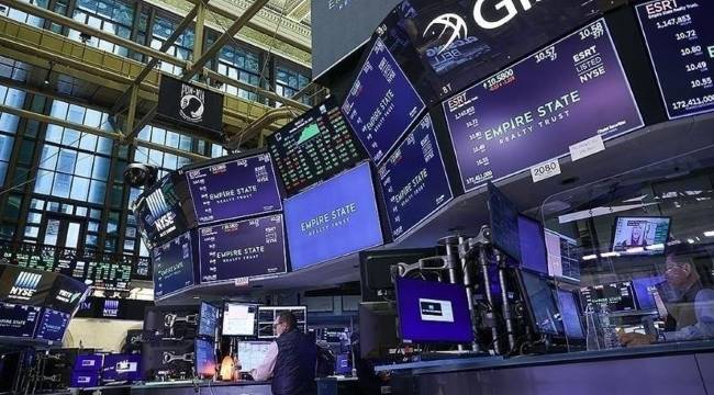 New York borsası yüksek gelen enflasyon verilerinin ardından düşüşle açıldı