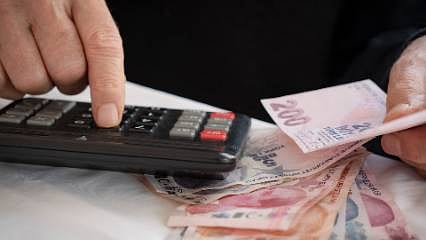Türkiye Kamu-Sen'den ek zam ve refah payı talebi