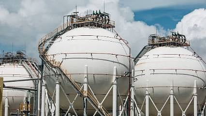 Küresel LNG pazarı yeniden şekilleniyor: Roller nasıl değişiyor? 