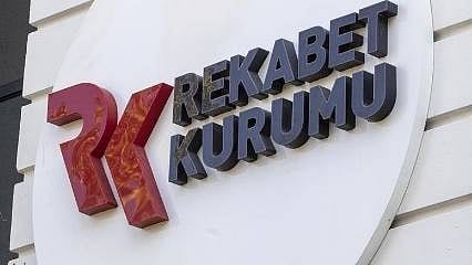 'Çalışan ayartmama' anlaşması yapan iki ilaç devine 186 milyon lira ceza  