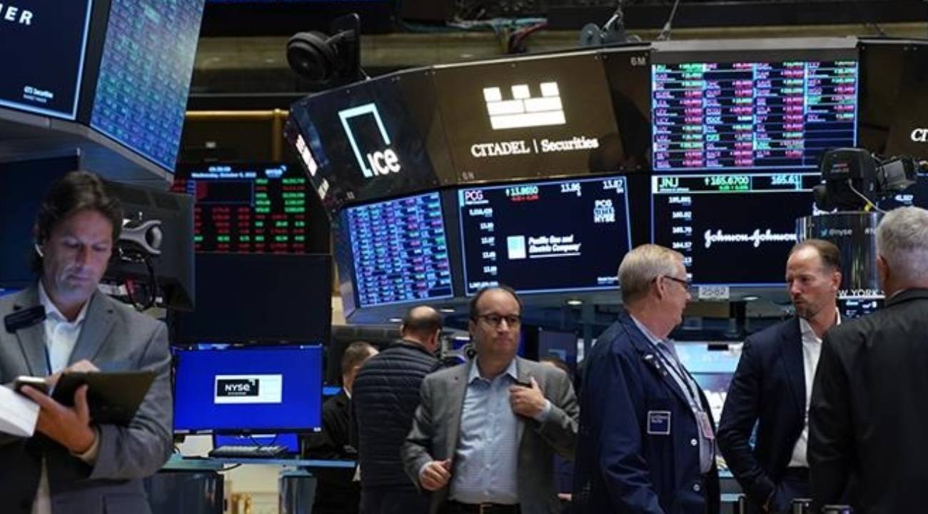 Küresel piyasaları resesyon korkusu sardı 