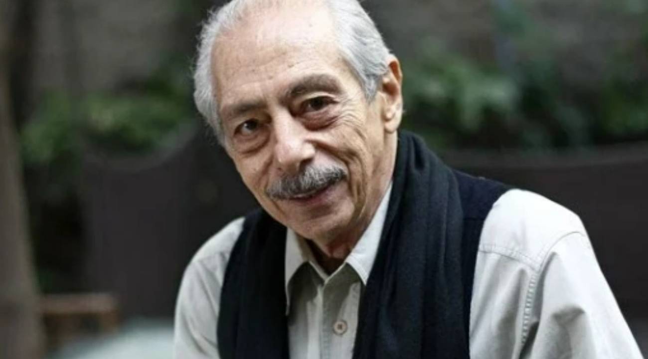 Usta oyuncu Genco Erkal hayatını kaybetti 