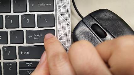 Google, ismini değiştirdiği yapay zeka sohbet robotuna ücretli abonelik başlattı