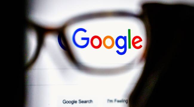 Google'ın 1,5 milyar euroluk para cezası iptal edildi 