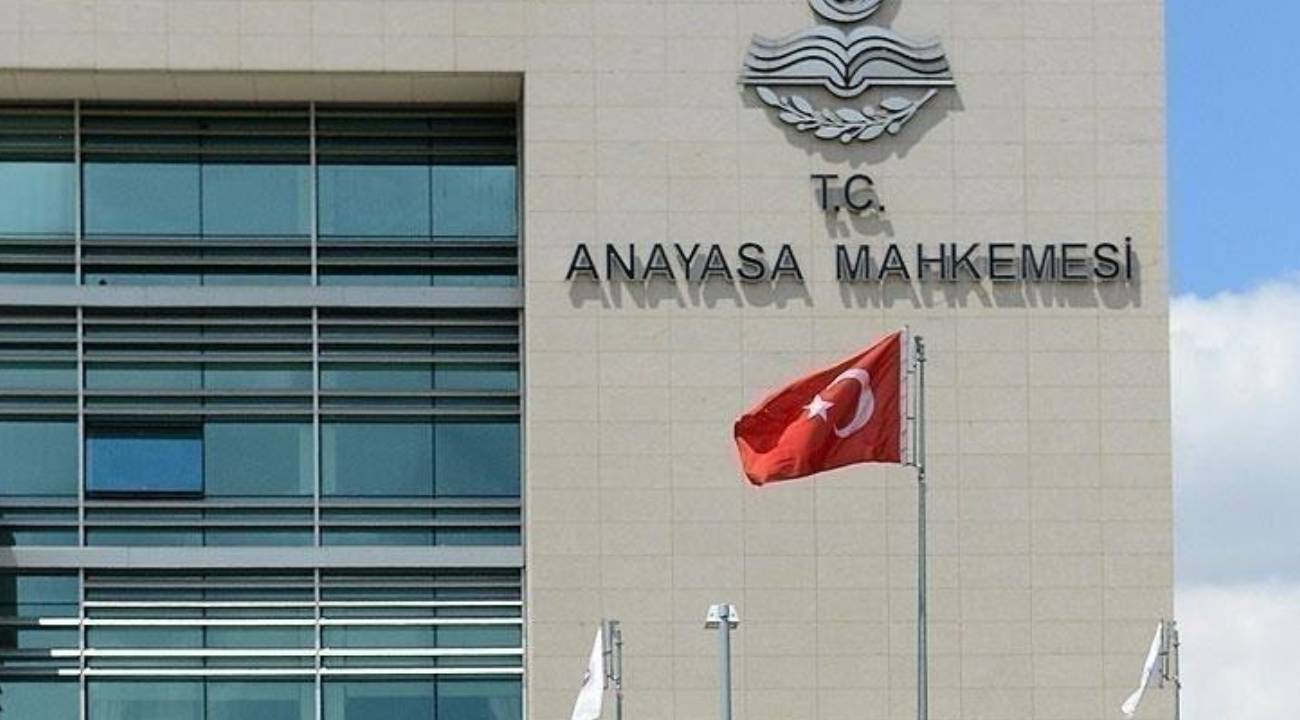 Emekliler artık bu işlerde çalışamayacak: Karar EYT’lileri de kapsıyor! 