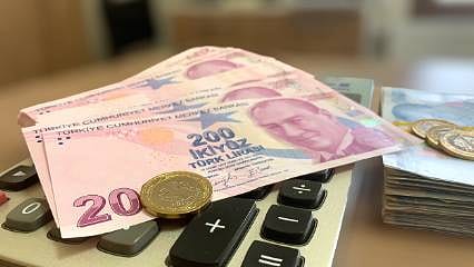 Memur ve emeklinin maaş zammı bugün belli oluyor 