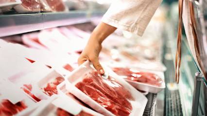İstanbul ve Ankara'da bazı zincir marketler ramazanda kırmızı etin fiyatı sabitledi