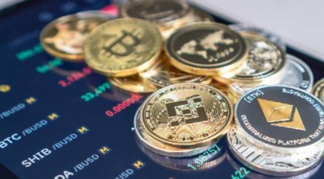 Kripto paralarda 'istifa' rallisi: Bitcoin 100 bin dolara dayandı 