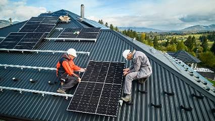 Türkiye'de çatılarda güneş enerjisinden ne kadar elektrik üretilebilir?