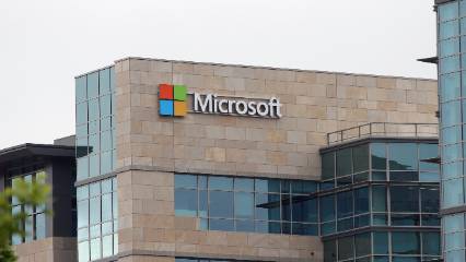 Microsoft da 'Fransa' dedi! 4 milyar euroluk yatırım planı 