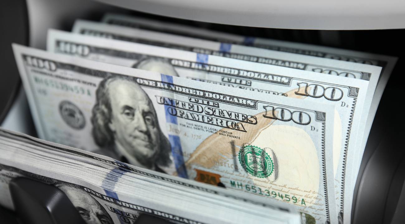 Dolar bugün ne kadar? 27 Ağustos 2024 canlı dolar-euro rakamları