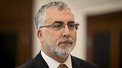 Bakan Işıkhan asgari ücrete ara zam beklentisine noktayı koydu