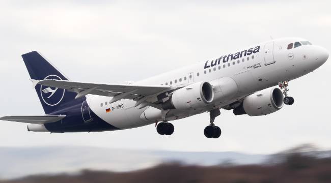 Lufthansa, grev nedeniyle 1000 uçuşun iptal edileceğini öngörüyor