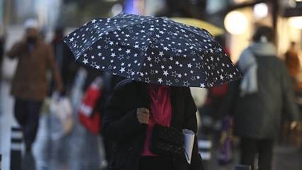 Bu akşama dikkat! Meteoroloji'den 14 il için sağanak yağış uyarısı