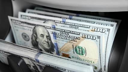 Net UYP ocakta 300 milyar dolar açık verdi 