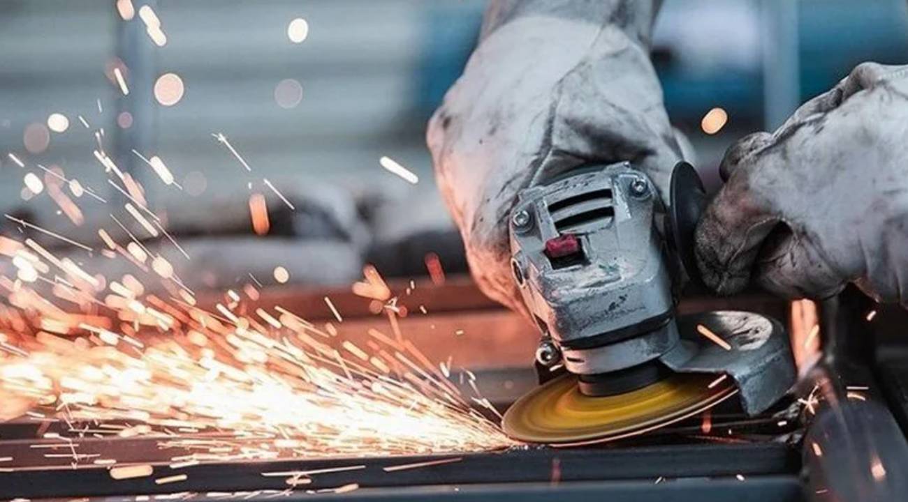 Sanayi üretimi geriledi 