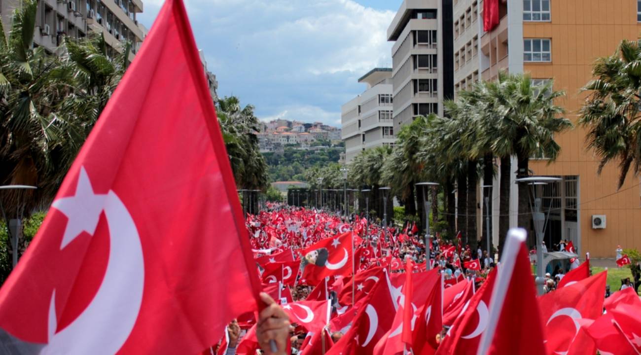 28 Ekim yarım gün mü? 29 Ekim resmi tatil mi? Hangi güne denk geliyor? 