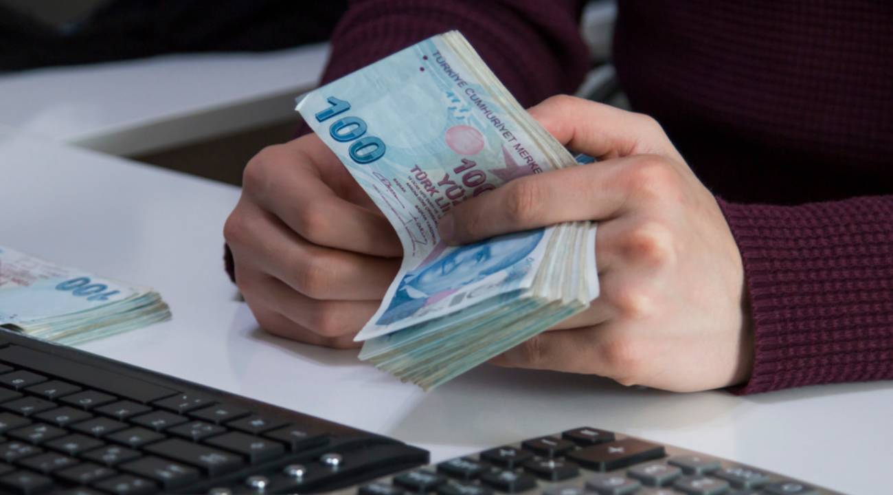300 bin kişiyi etkiliyor: Evlenecek çalışanlara 3 asgari ücret