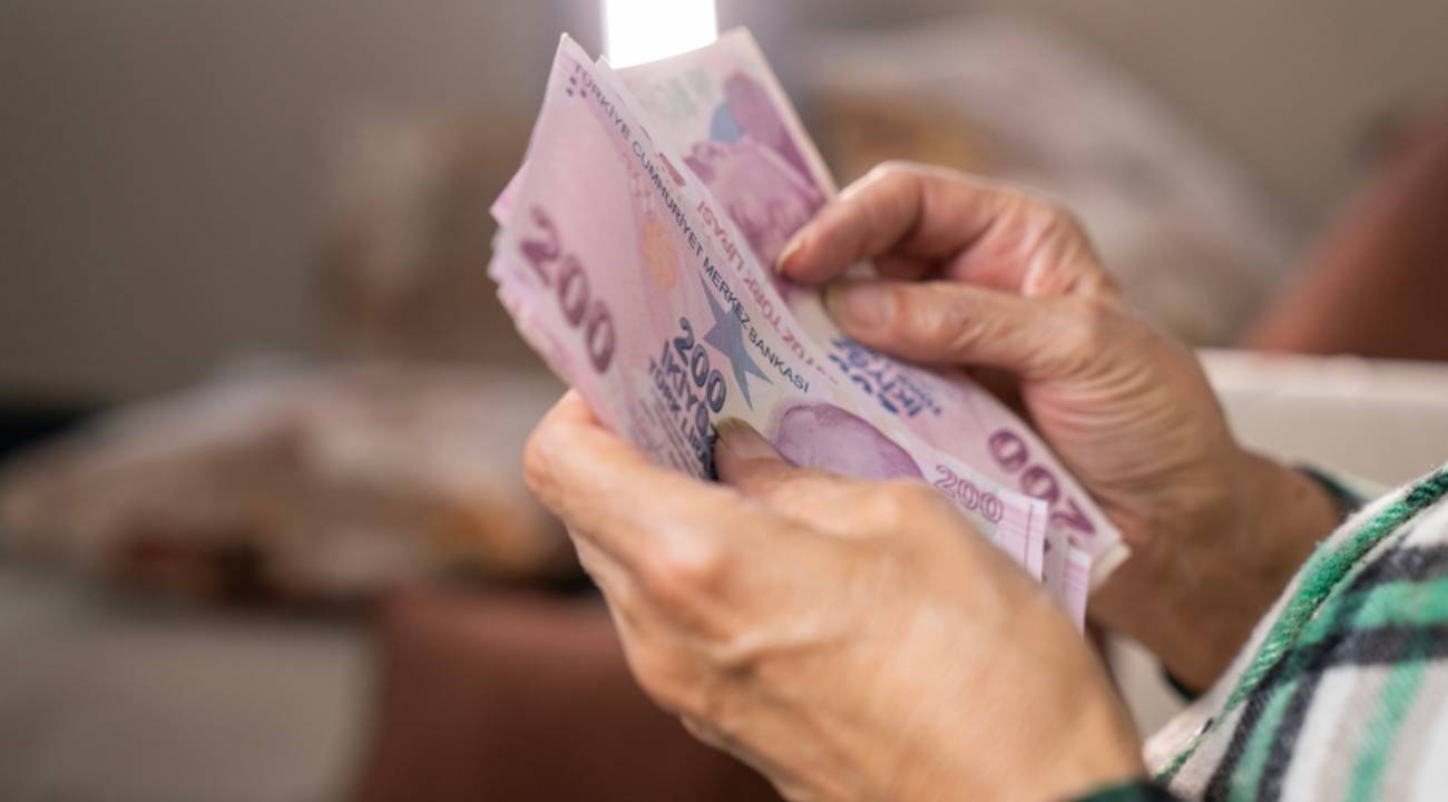 Evde bakım maaşı 2025 ne kadar? 2025 Evde bakım ücreti