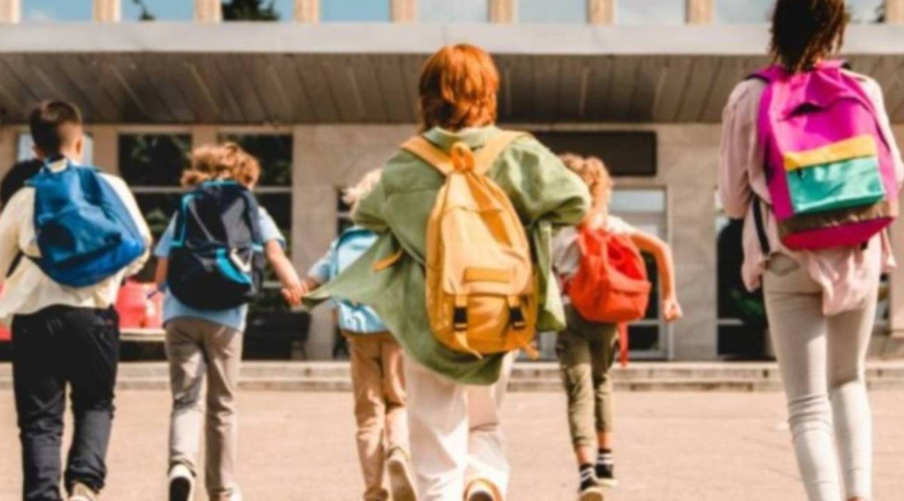 Okullar ne zaman açılıyor? 2025 okulların açılmasına kaç gün kaldı? 2025-2026 MEB takvimi  