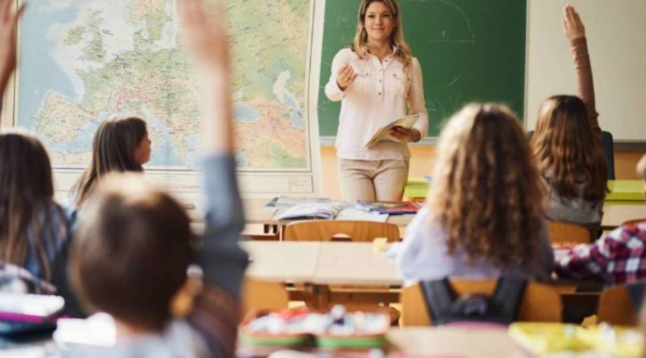 Okullar ne zaman açılıyor? 2025 okulların açılmasına kaç gün kaldı? İşte tarih...