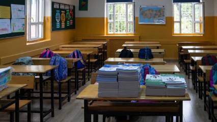 Okullar 4 gün mü olacak? 1 Ocak'tan sonra okulların günü düşürülecek mi?