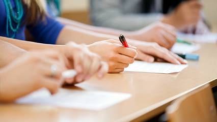 DGS sınavı zor muydu, kolay mıydı? 2025 DGS soru ve cevap anahtarı kitapçığı açıklandı