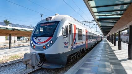 TCDD İŞKUR üzerinden 140 tren makinist kursiyeri alacak! Kursiyer alımı başvurusu nasıl yapılır, başvuru şartları neler?