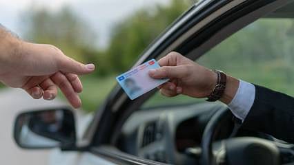 Ehliyet yenileme ücreti 2025 ne kadar?