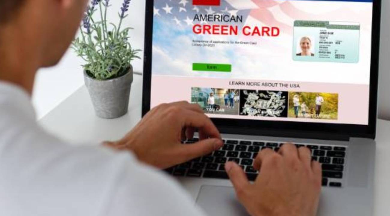  Green Card başvuruları ne zaman? 2025 - 2026 Green Card başvurusu nasıl ve nereden yapılır? 