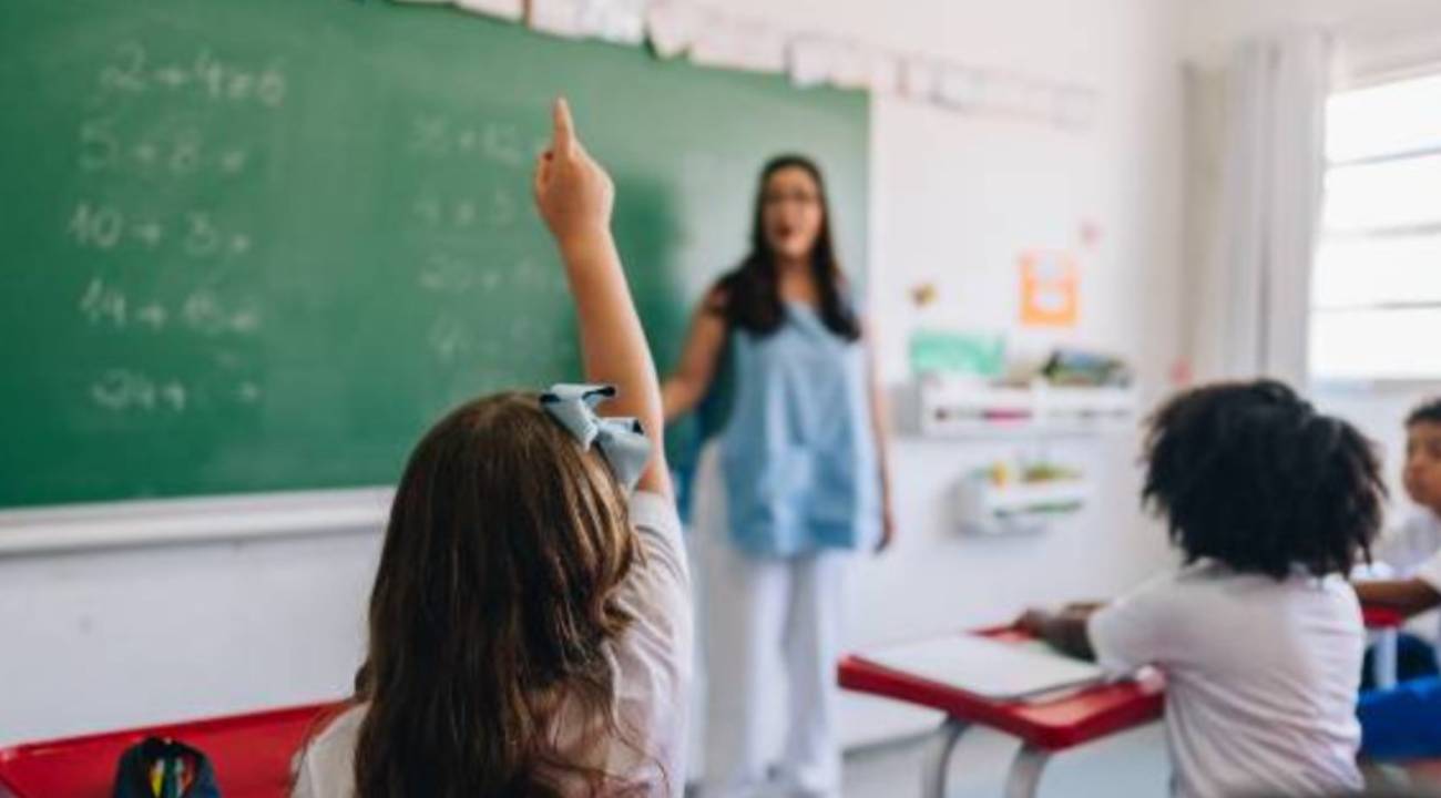 Pazartesi okullar saat kaçta açılıyor? 8 Eylül Pazartesi günü okul saati ile ilgili düzenleme 