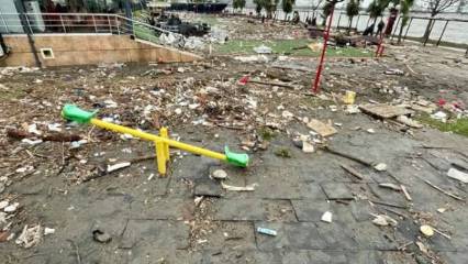 Darıca'da çatısı hasar gören 5 okulda eğitime bir gün ara verildi