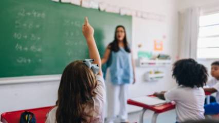 Pazartesi okullar saat kaçta açılacak? MEB 8 Eylül Pazartesi günü okul saati ile ilgili düzenleme 