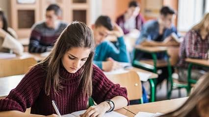 AÖF sınav giriş belgesi yayınlandı mı? AÖF final sınavları ne zaman?