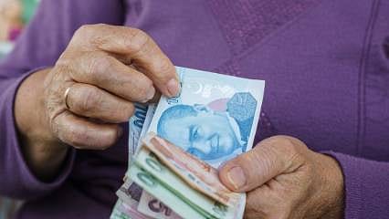 Yaşlı ve engellilerin ocak ayı aylıkları hesaplara yatırıldı