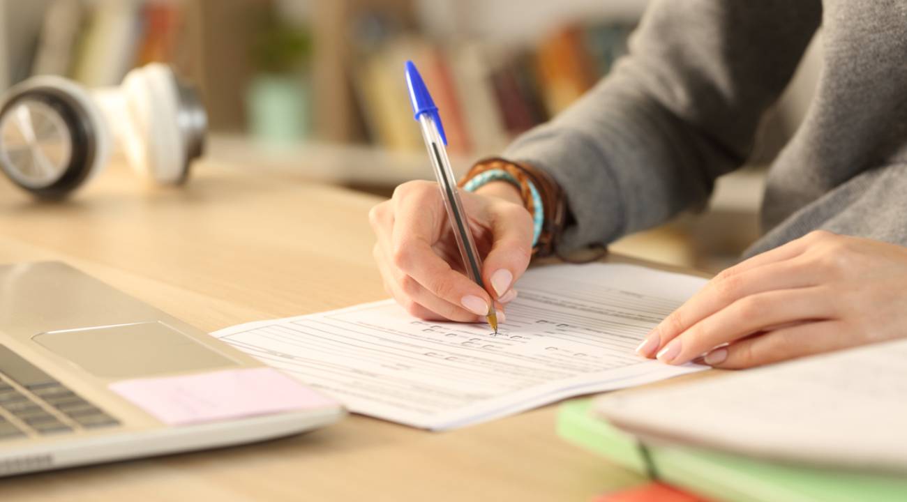 KYK burs ve kredi başvuruları ne zaman başlıyor? 2025 KYK yurt ücretleri ne kadar?  