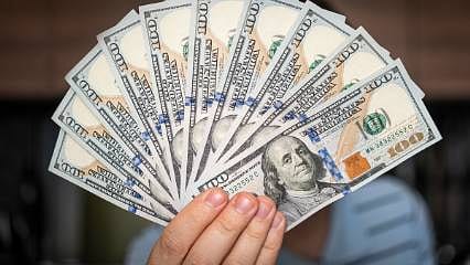 Dolar- euroda günün ilk rakamları