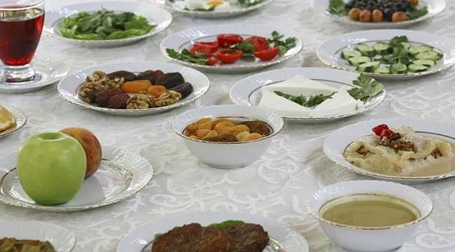 İftara kaç dakika kaldı? Ankara, İzmir , İstanbul'da iftar saat kaçta?