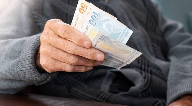 Emekli ve memur maaşı bayramdan önce yatacak mı? 2026 Mart ayı emekli maaş ödeme tarihi