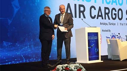 İlk "Küresel Hava Kargo Zirvesi" Antalya'da yapıdı
