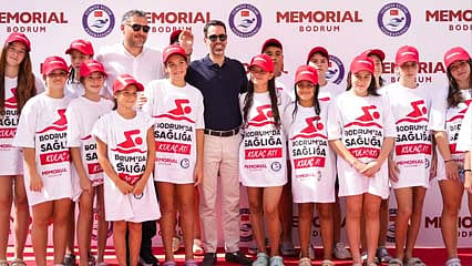 Memorial ve Yüzme Federasyonu  Bodrum'da sağlığa kulaç attı