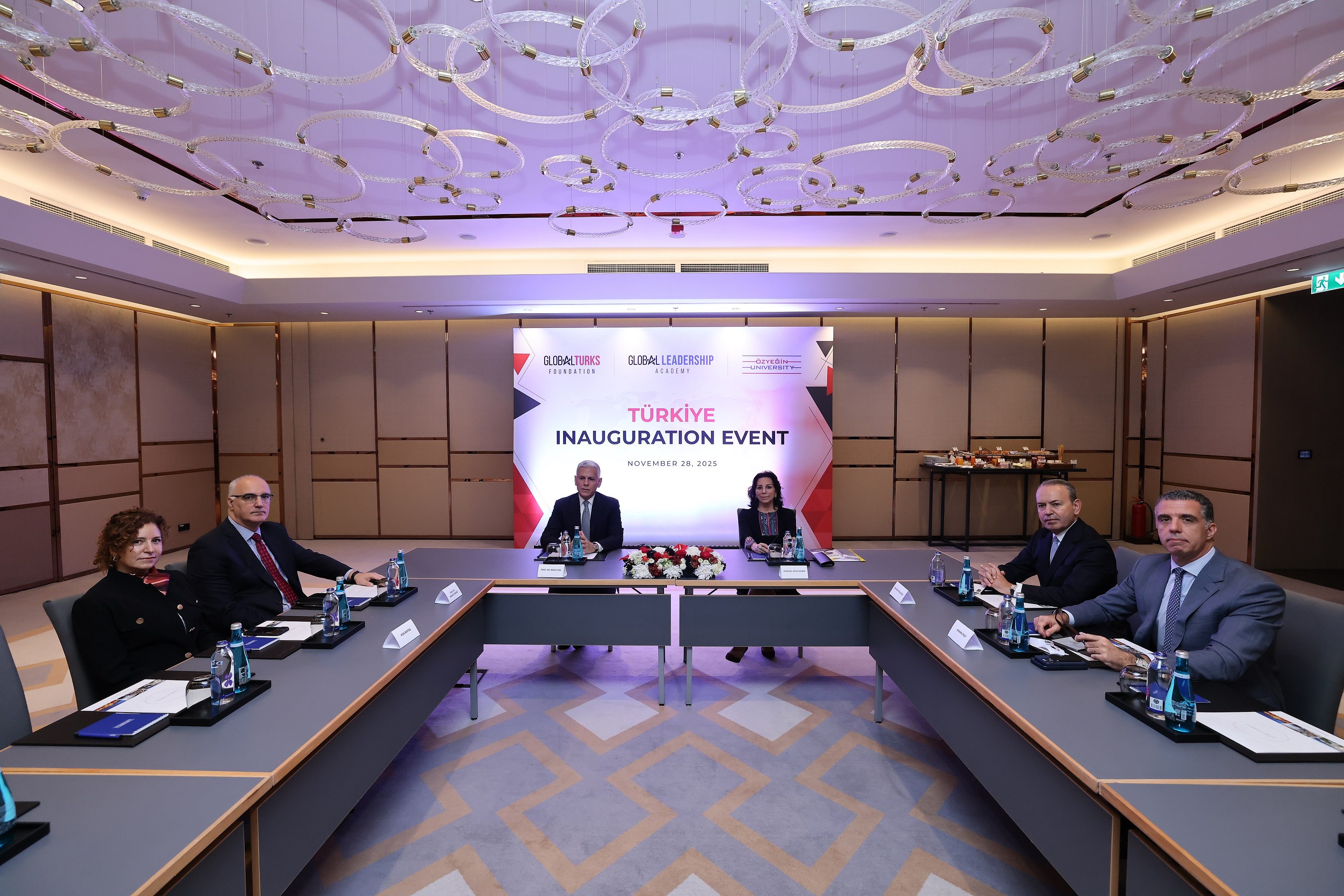 “Global Liderlik Akademisi” kuruldu-1