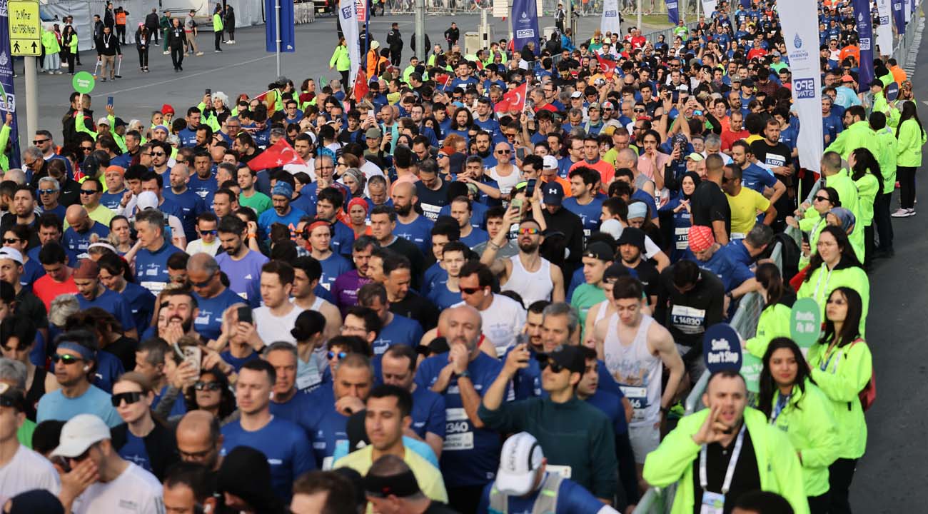 Yarı Maraton yardımseverlikte rekor kırdı
